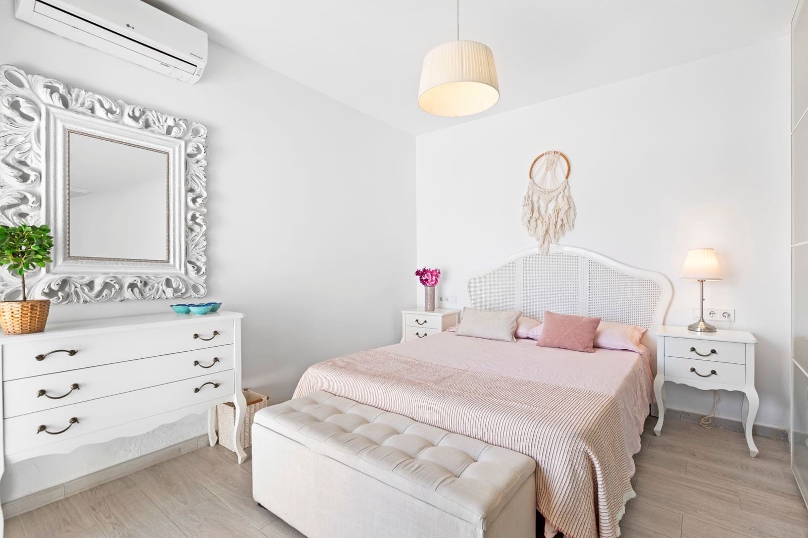 5 Zimmer Villa zu verkaufen in Torrenueva mit Pool Garage - 1.100.000 € (Ref: 9658425)