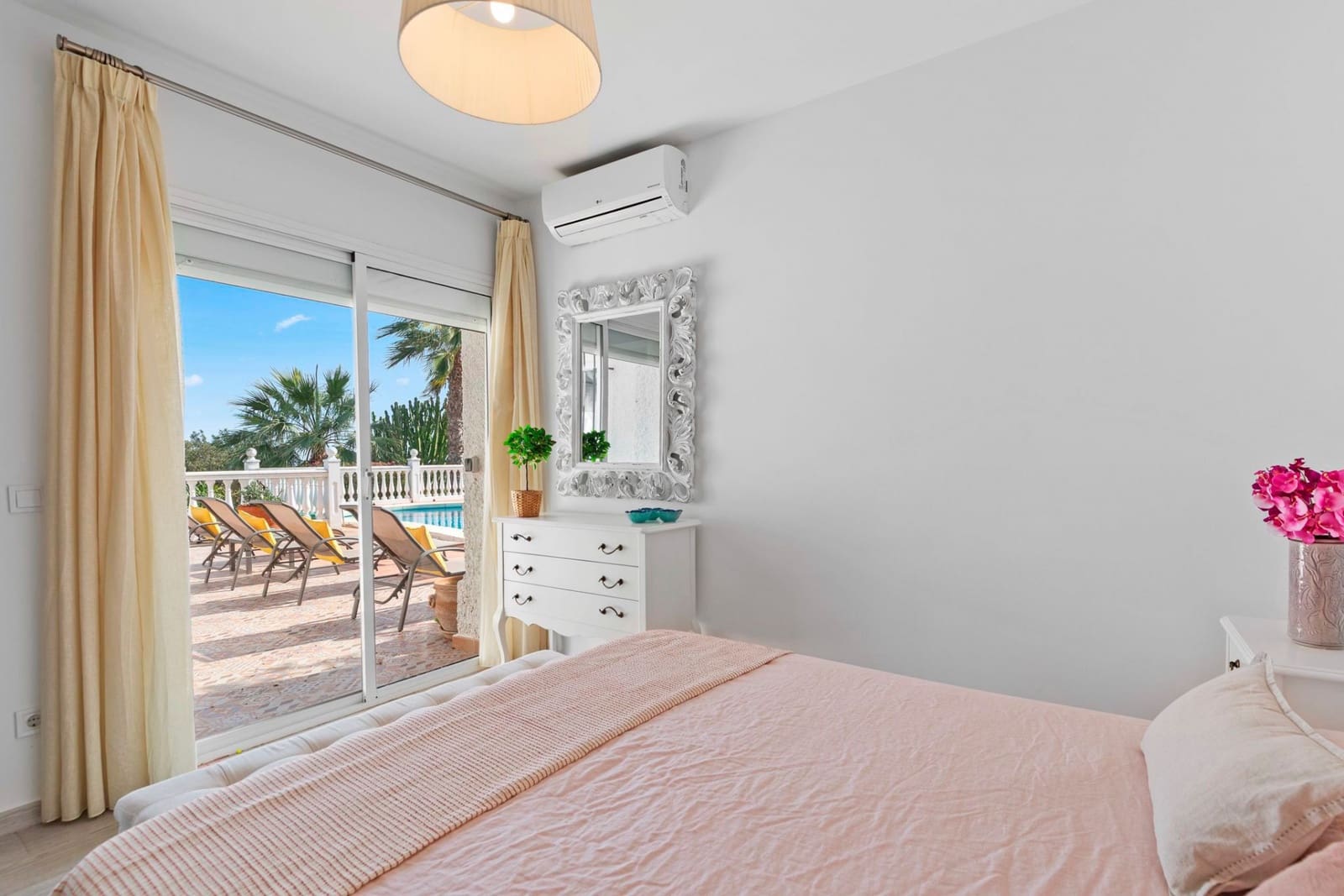 5 Zimmer Villa zu verkaufen in Torrenueva mit Pool Garage - 1.100.000 € (Ref: 9658425)