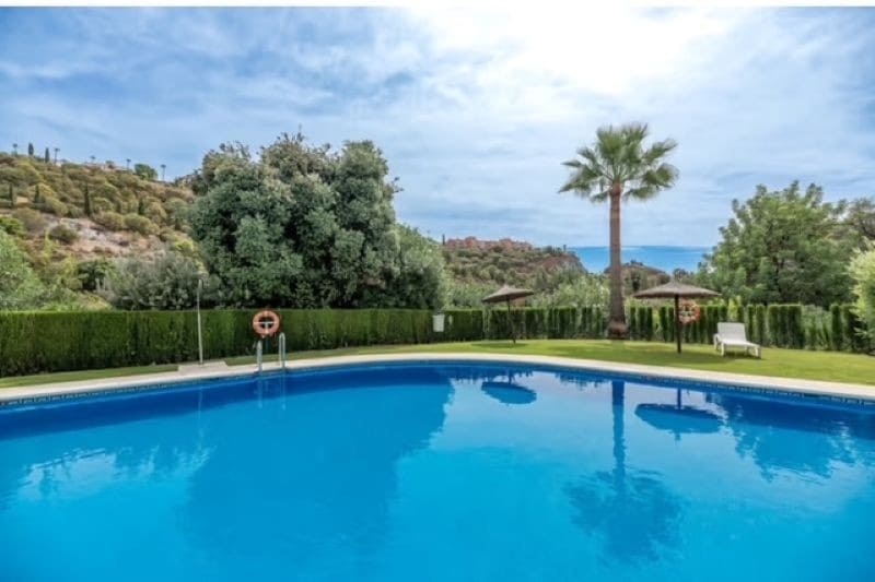 Apartamento de 2 habitaciones en Los Arqueros en venta con piscina garaje - 425.000 € (Ref: 9670130)