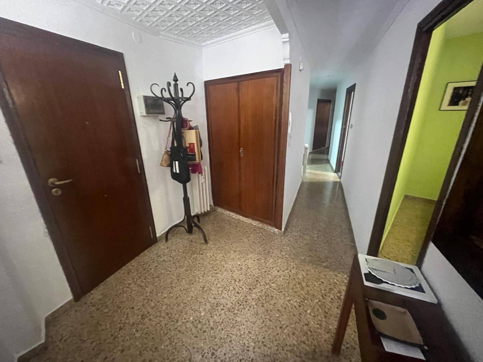 3 soveværelse Lejlighed til salg i Almansa med garage - € 95.000 (Ref: 8886432)