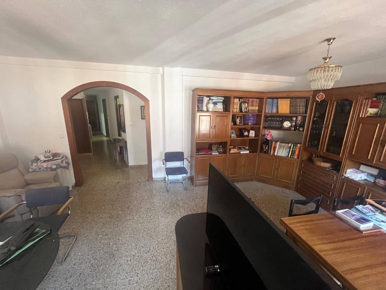 3 soveværelse Lejlighed til salg i Almansa med garage - € 95.000 (Ref: 8886432)