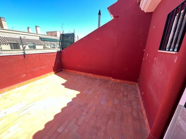 4 soveværelse Lejlighed til salg i Almansa med garage - € 130.000 (Ref: 8886435)