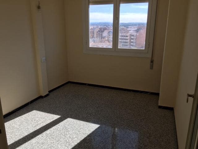 4 soverom Leilighet til salgs i Almansa - € 75 000 (Ref: 8886440)