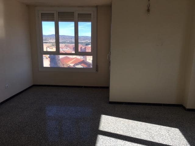 4 soverom Leilighet til salgs i Almansa - € 75 000 (Ref: 8886440)