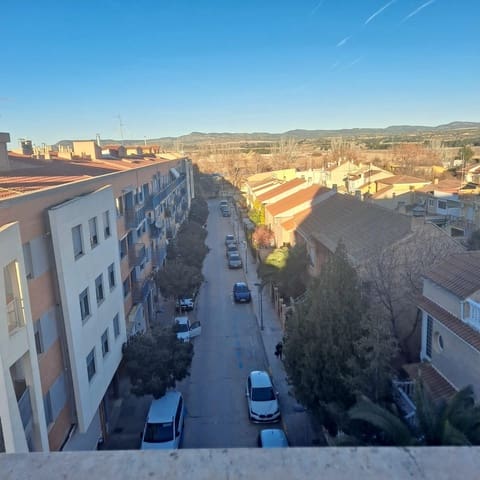 5 chambre Appartement à vendre à Almansa avec garage - 320 000 € (Ref: 8886457)