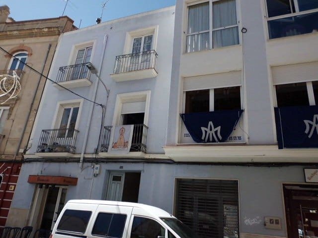 Lejlighed til salg i Almansa - € 70.000 (Ref: 8886462)