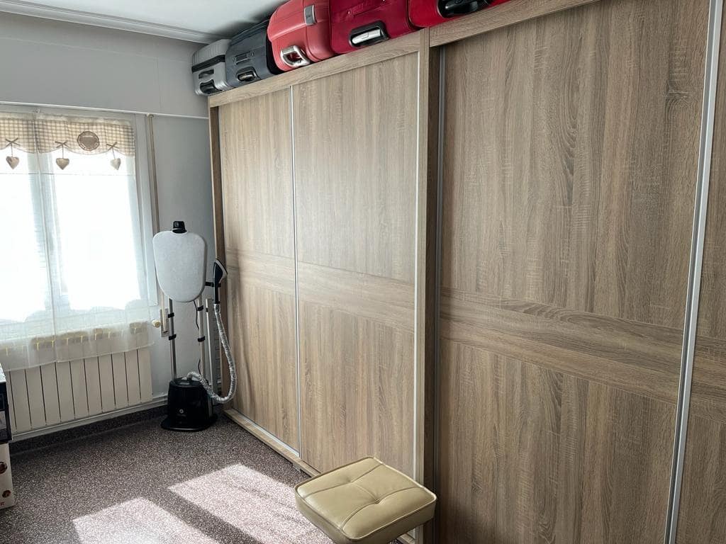 3 bedroom Flat for sale in Almansa with garage - € 95,000 (Ref: 8886468)