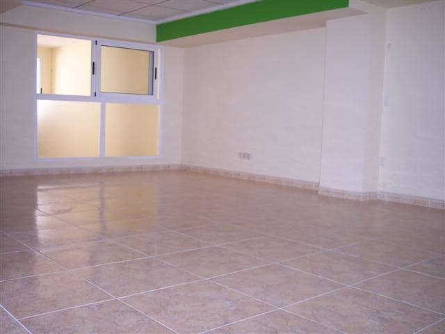 Erhverv til salg i Almansa - € 40.000 (Ref: 8886473)