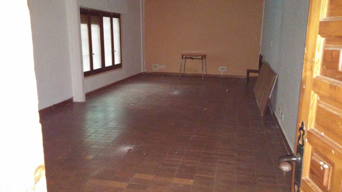 2 soveværelse Erhverv til salg i Almansa - € 45.000 (Ref: 8886474)