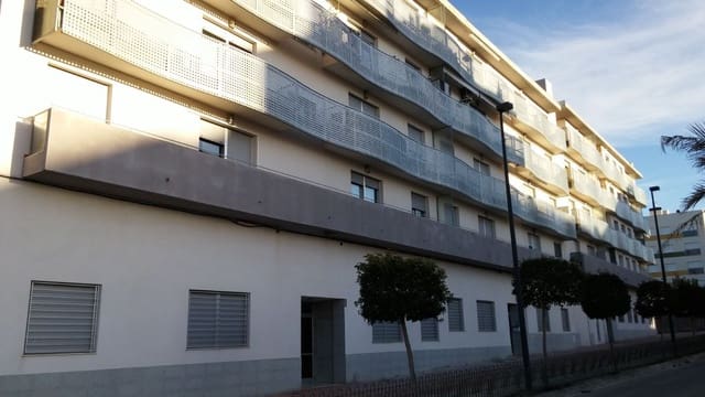 Erhverv til salg i Almansa - € 150.000 (Ref: 8886475)