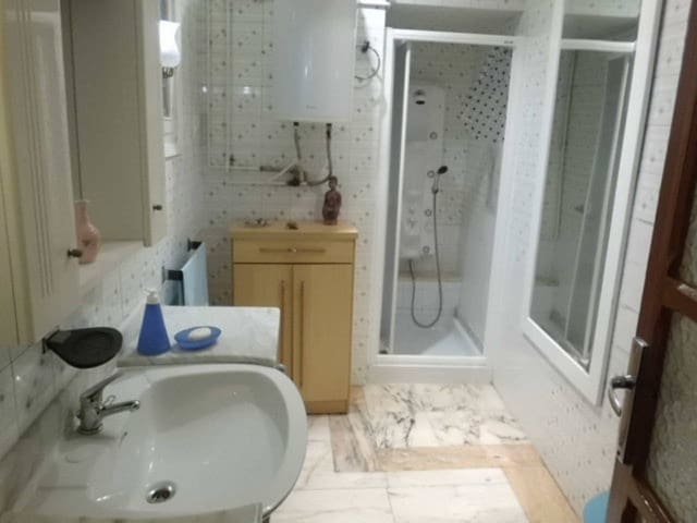 3 makuuhuone Huoneisto myytävänä paikassa Almansa mukana 
autotalli - 65 000 € (Ref: 8886526)