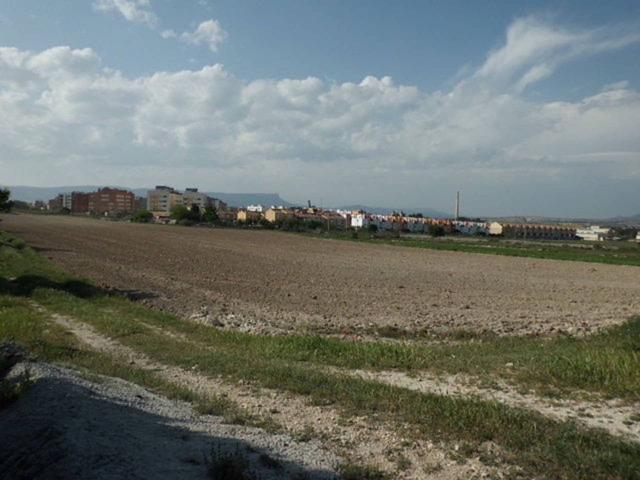 Grunde uden byggetilladelser til salg i Almansa - € 45.000 (Ref: 8886529)