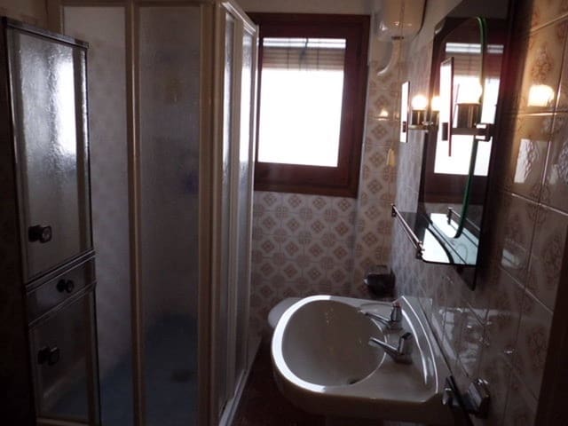 4 makuuhuone Asunto myytävänä paikassa Almansa - 72 000 € (Ref: 8886548)