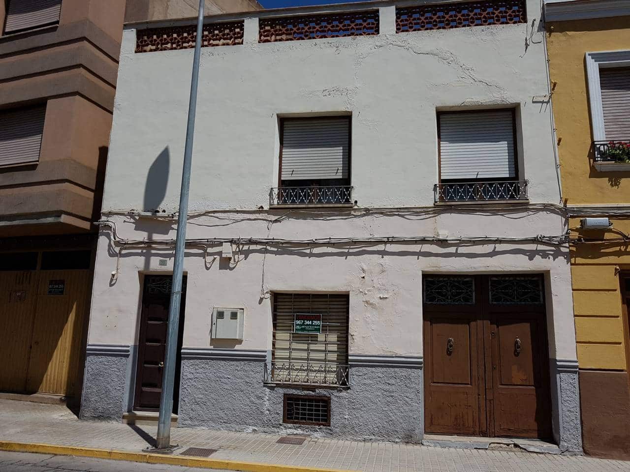 4 sypialnia Dom na sprzedaż w Almansa - 55 000 € (Ref: 8886556)