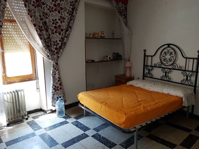 4 sovrum Hus till salu i Almansa - 55 000 € (Ref: 8886556)