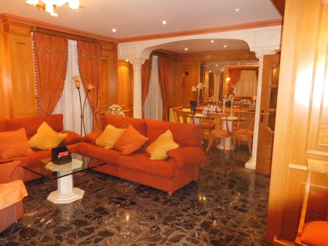 3 makuuhuone Huoneisto myytävänä paikassa Almansa - 220 000 € (Ref: 8886565)