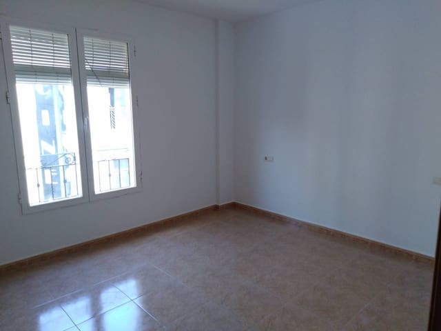 4 soverom Leilighet til salgs i Almansa - € 115 000 (Ref: 8886576)
