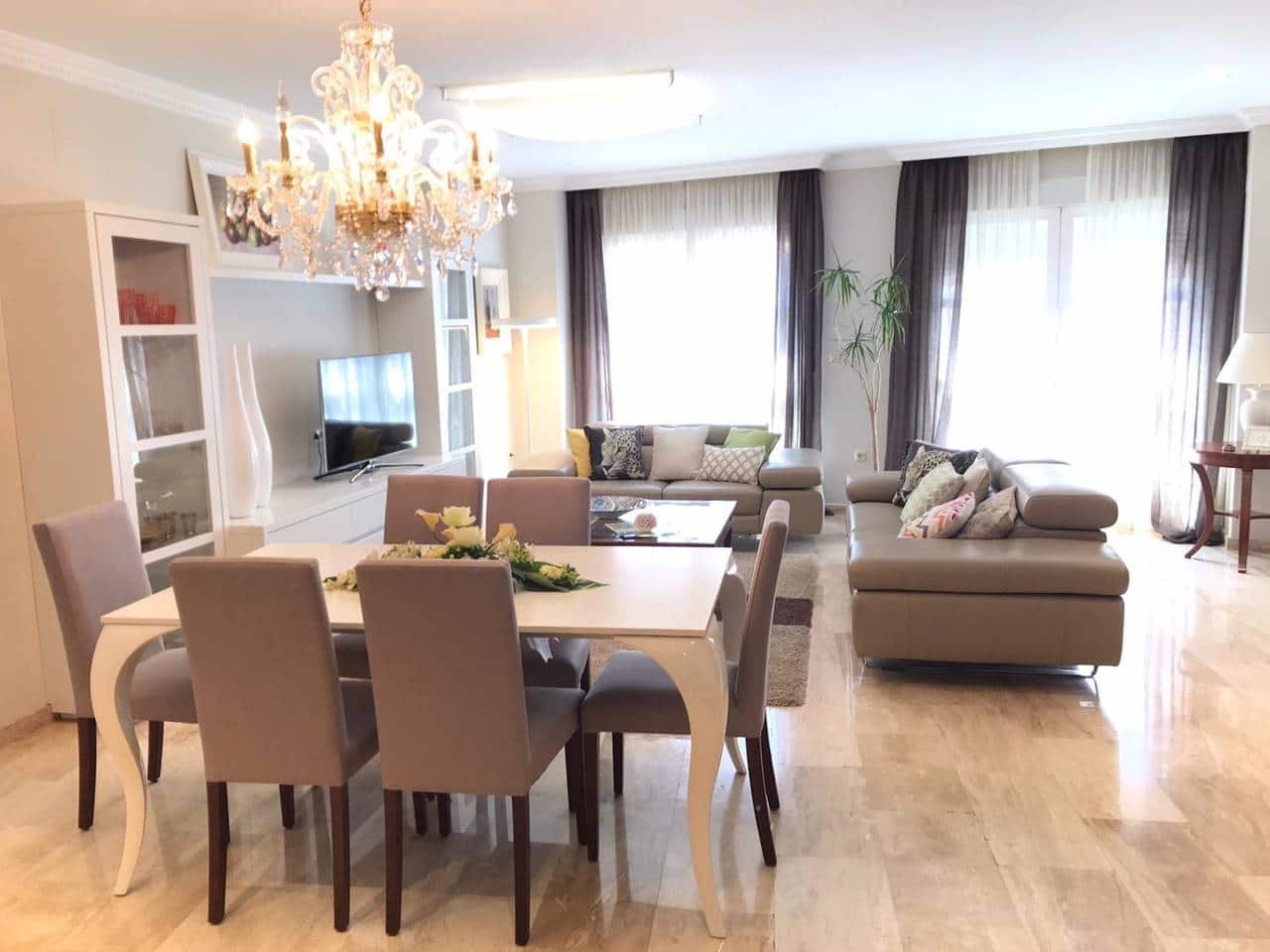 5 soveværelse Lejlighed til salg i Almansa - € 345.000 (Ref: 8886577)