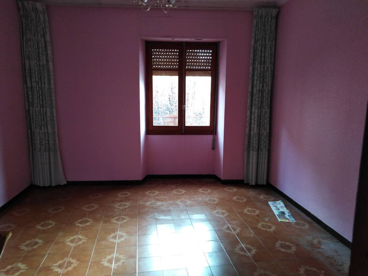 3 soveværelse Byhus til salg i Almansa med garage - € 85.000 (Ref: 8886591)