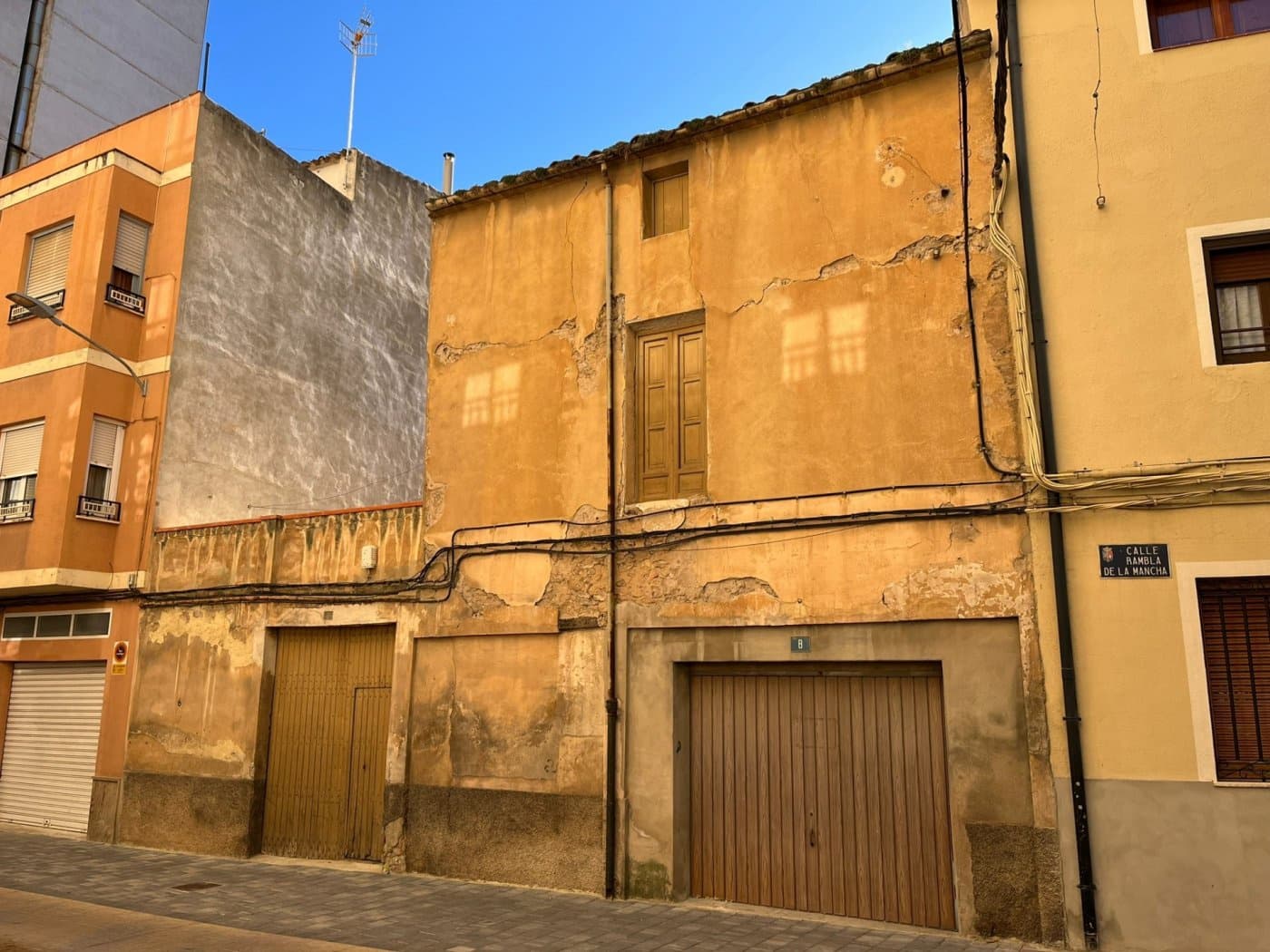 Ruin til salg i Almansa - € 165.000 (Ref: 8886659)