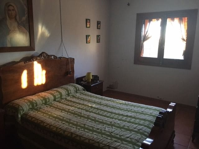 6 soveværelse Villa til salg i Almansa med swimmingpool - € 115.000 (Ref: 8886661)