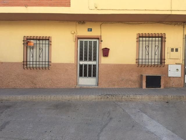 4 quarto Apartamento para venda em Almansa - 38 000 € (Ref: 8886669)