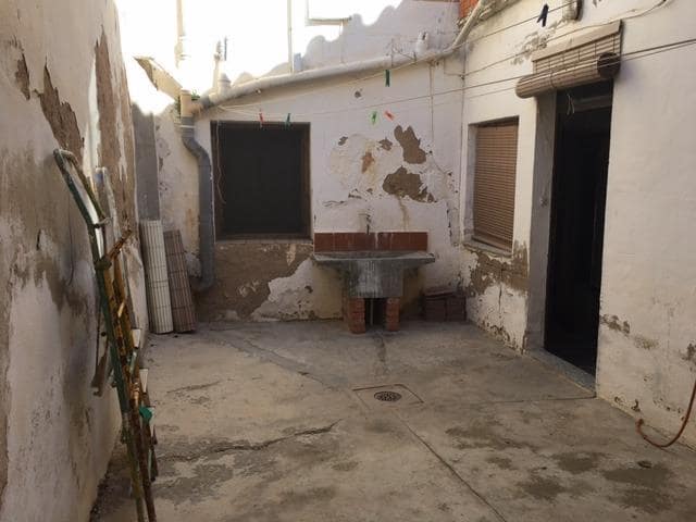 4 sypialnia Apartament na sprzedaż w Almansa - 38 000 € (Ref: 8886669)