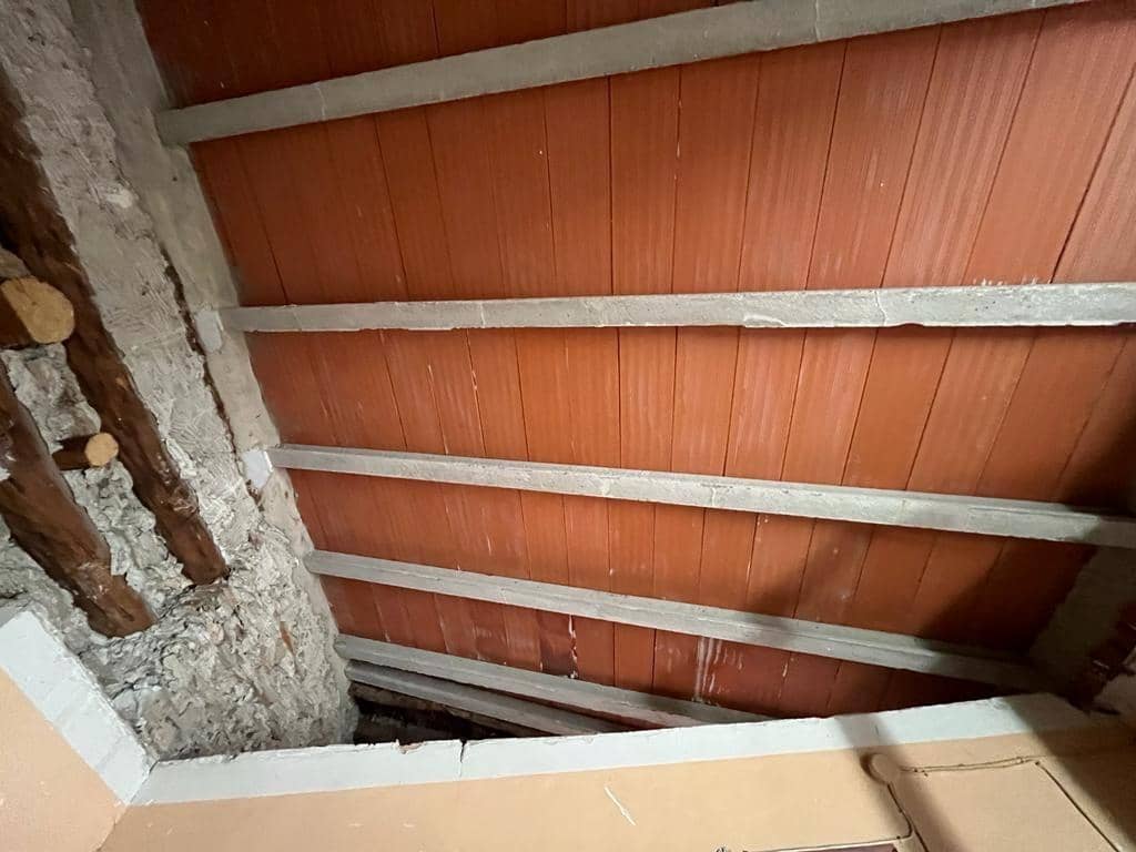 8 chambre Maison de Ville à vendre à Almansa avec garage - 195 000 € (Ref: 8886671)