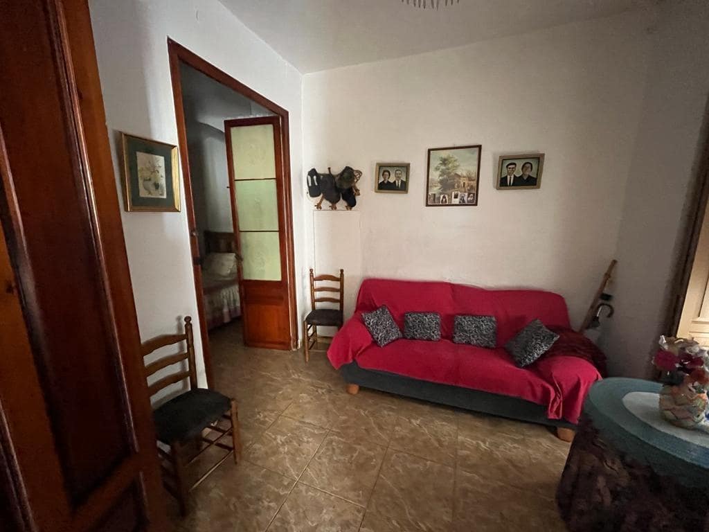 8 chambre Maison de Ville à vendre à Almansa avec garage - 195 000 € (Ref: 8886671)