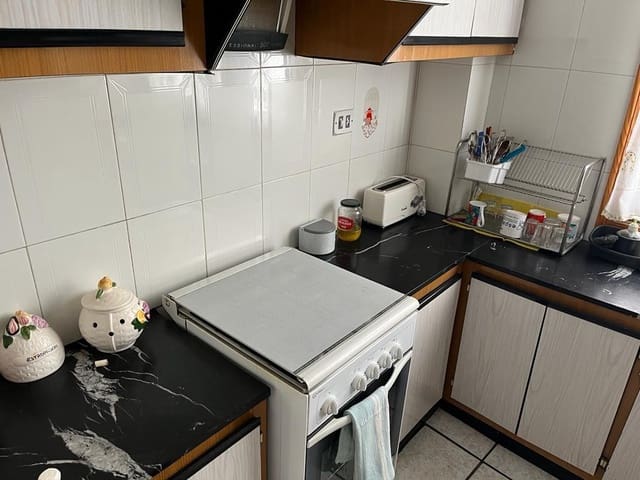 4 sovrum Hus till salu i Almansa med garage - 112 000 € (Ref: 8886672)