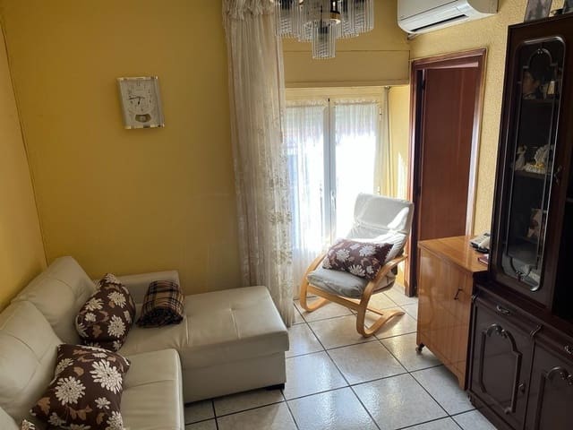 4 sovrum Hus till salu i Almansa med garage - 112 000 € (Ref: 8886672)