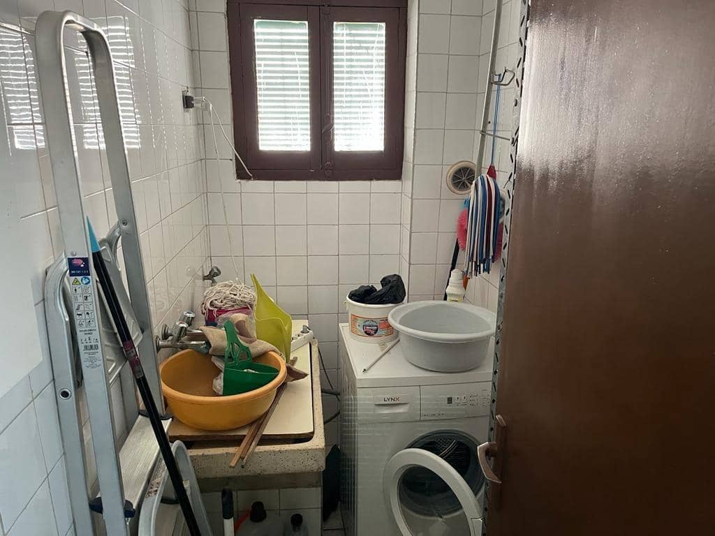 4 soveværelse Byhus til salg i Almansa med garage - € 112.000 (Ref: 8886672)