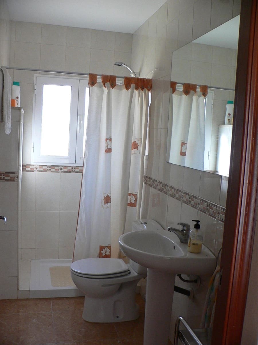 4 soveværelse Villa til salg i Almansa - € 350.000 (Ref: 8886673)