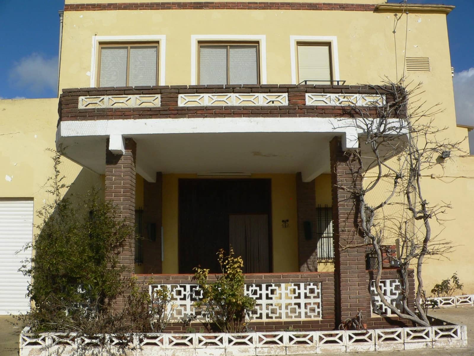 4 soveværelse Villa til salg i Almansa - € 350.000 (Ref: 8886673)