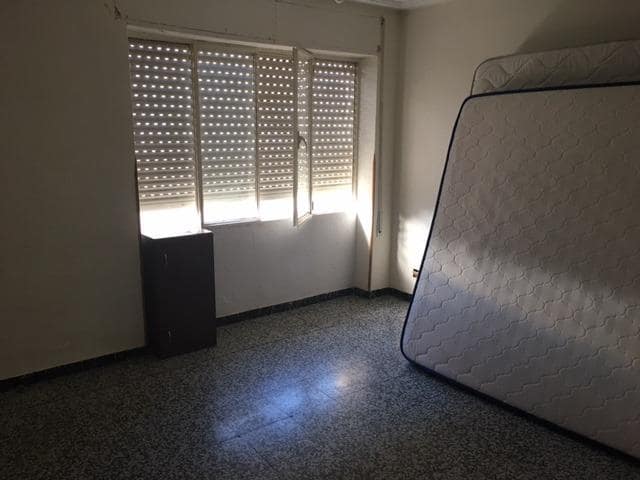 4 soveværelse Lejlighed til salg i Almansa - € 60.000 (Ref: 8886690)