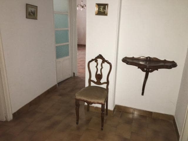 4 soveværelse Lejlighed til salg i Almansa - € 50.000 (Ref: 8886711)