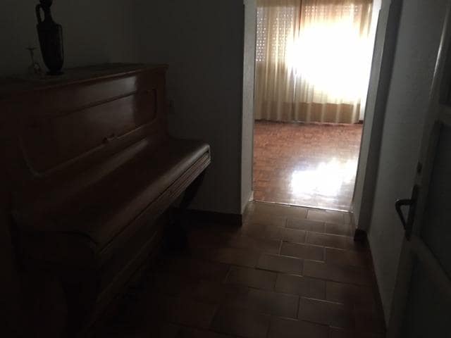 4 soveværelse Lejlighed til salg i Almansa - € 50.000 (Ref: 8886711)