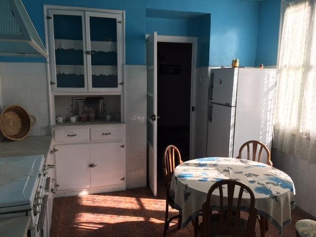 4 soveværelse Lejlighed til salg i Almansa - € 50.000 (Ref: 8886711)