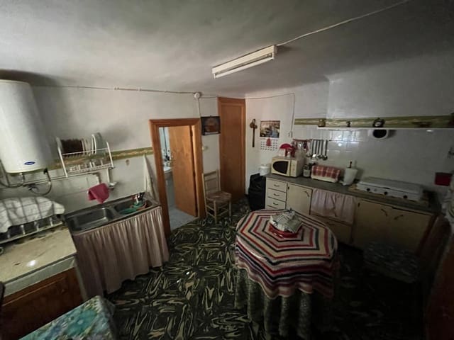 3 makuuhuone Asunto myytävänä paikassa Almansa - 35 000 € (Ref: 8886727)