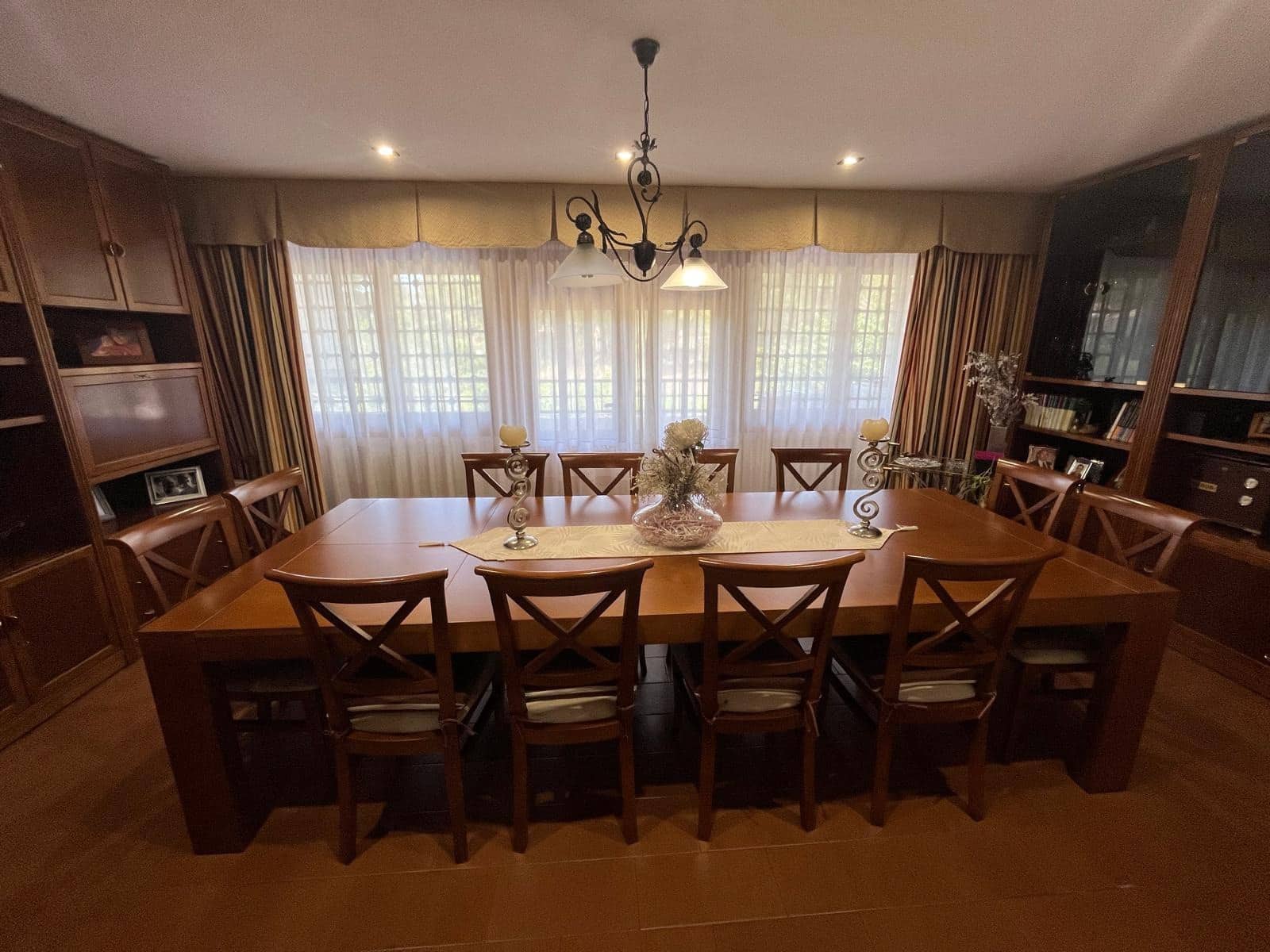 5 soveværelse Villa til salg i Almansa med swimmingpool - € 350.000 (Ref: 8886734)