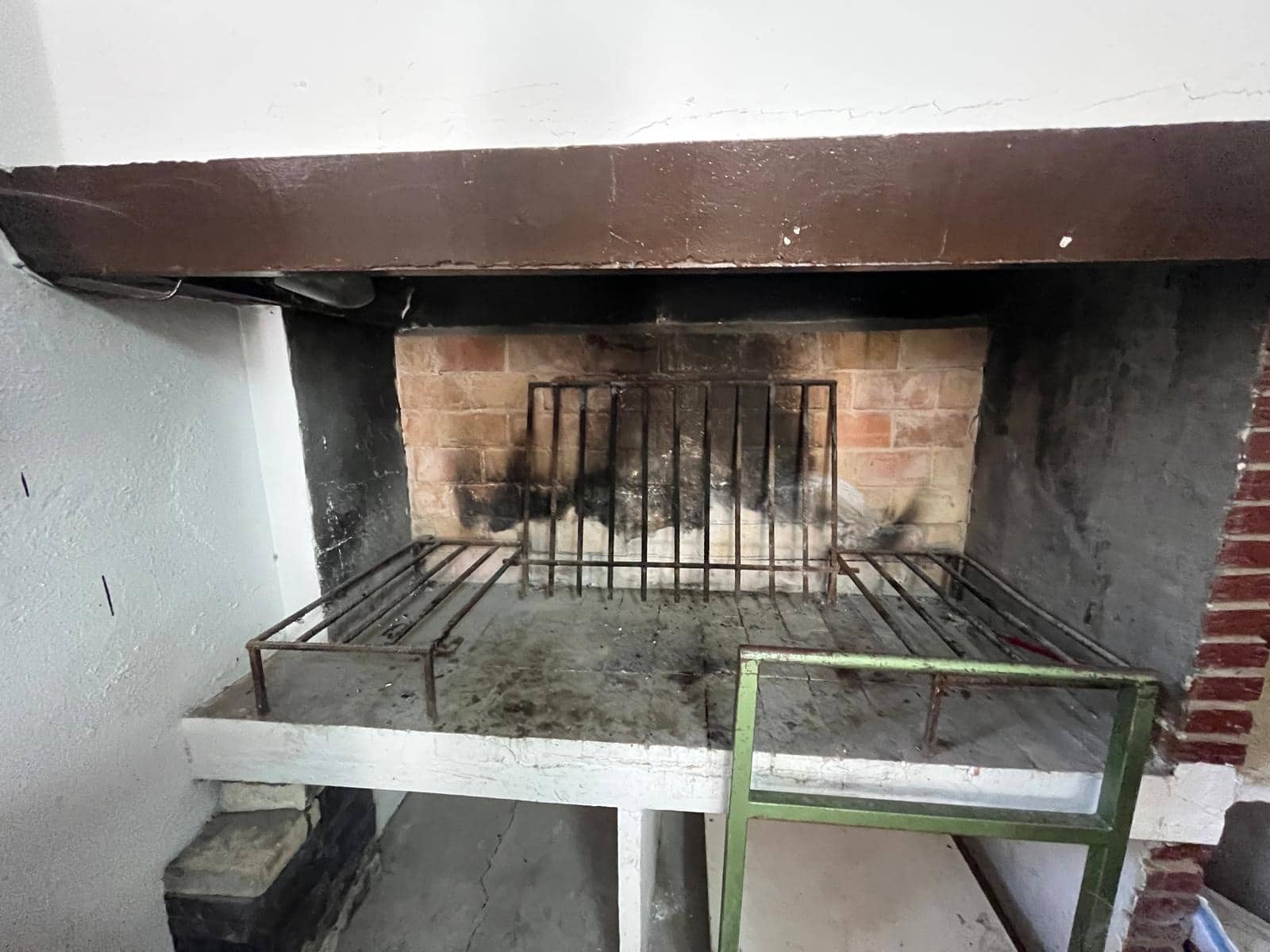 5 soveværelse Villa til salg i Almansa med swimmingpool - € 350.000 (Ref: 8886734)