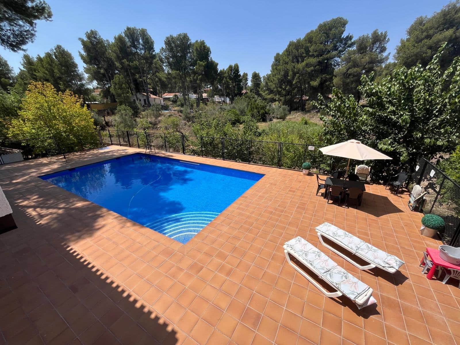 5 soveværelse Villa til salg i Almansa med swimmingpool - € 350.000 (Ref: 8886734)