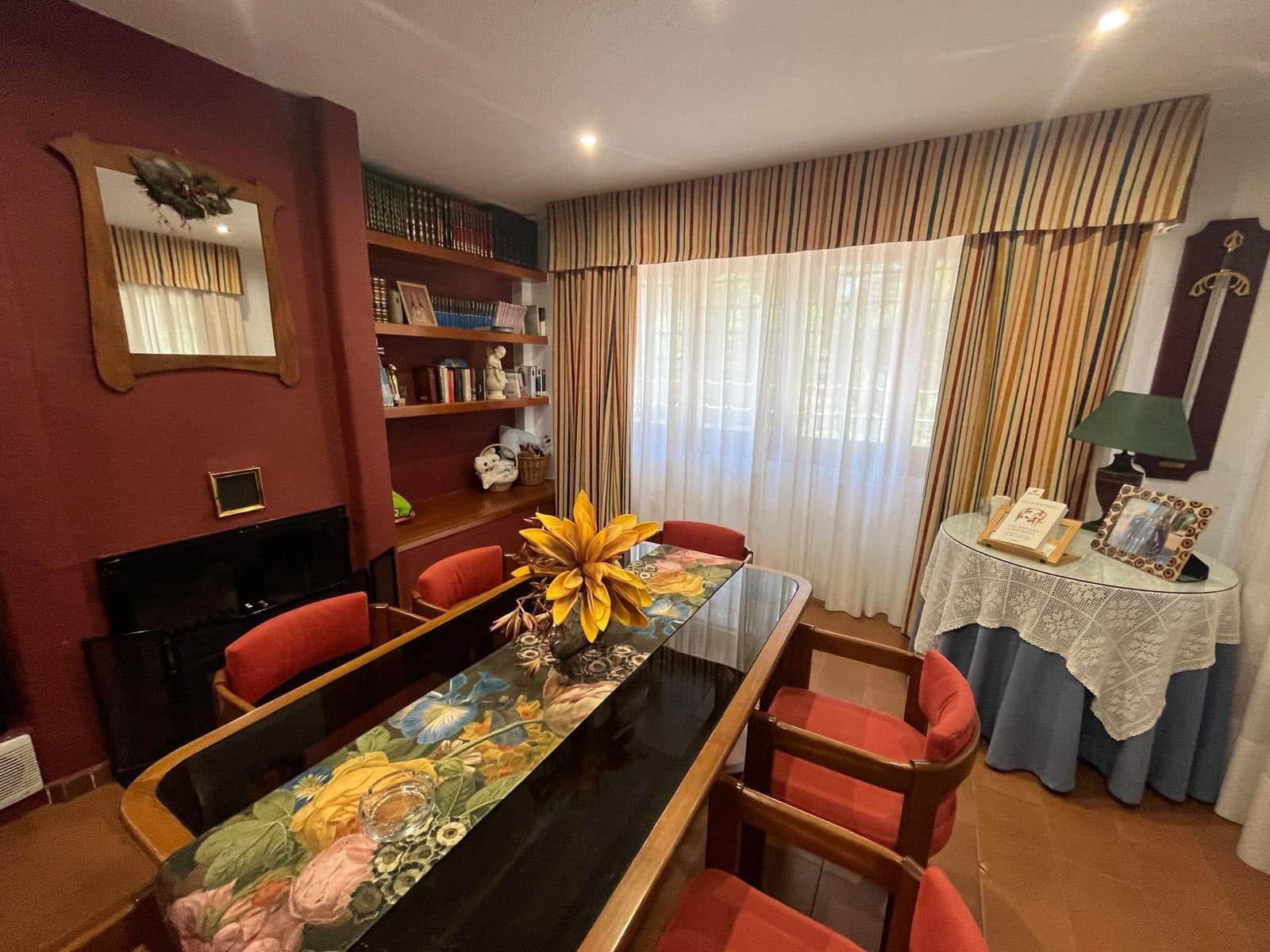 5 soveværelse Villa til salg i Almansa med swimmingpool - € 350.000 (Ref: 8886734)