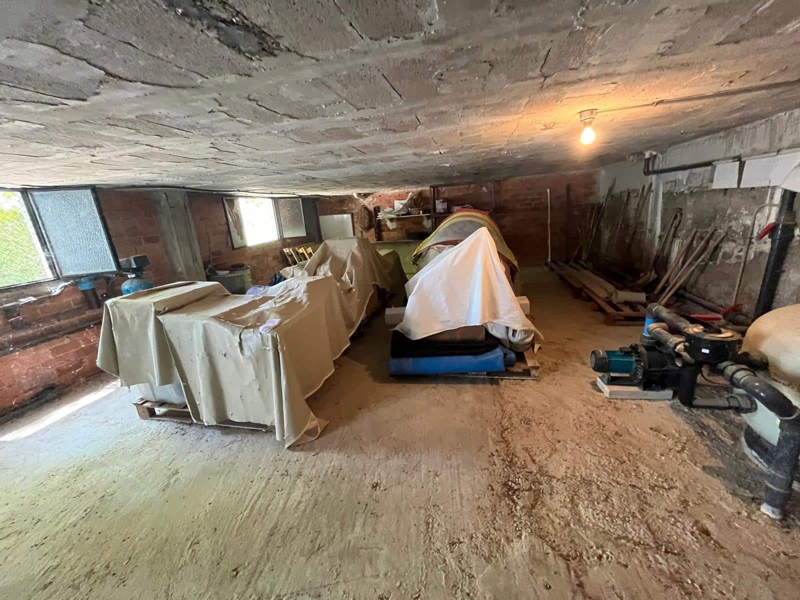 5 soveværelse Villa til salg i Almansa med swimmingpool - € 350.000 (Ref: 8886734)