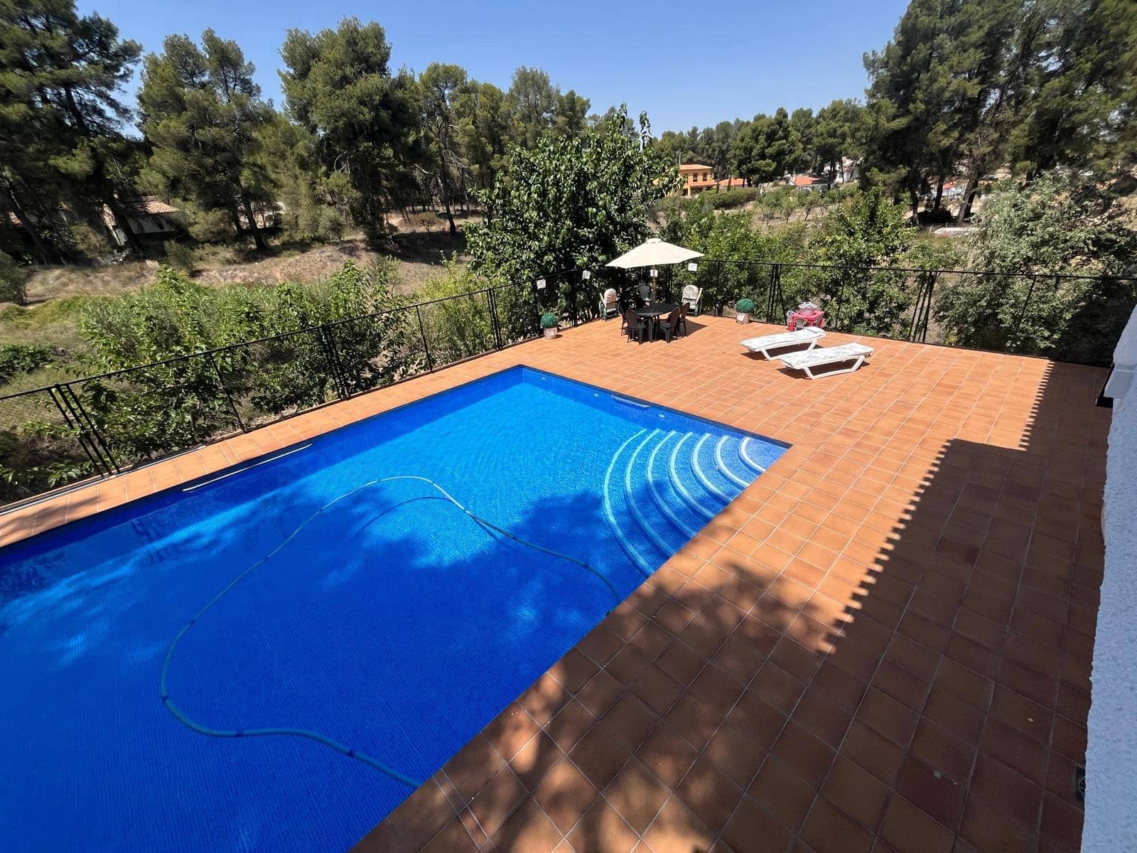 5 soveværelse Villa til salg i Almansa med swimmingpool - € 350.000 (Ref: 8886734)