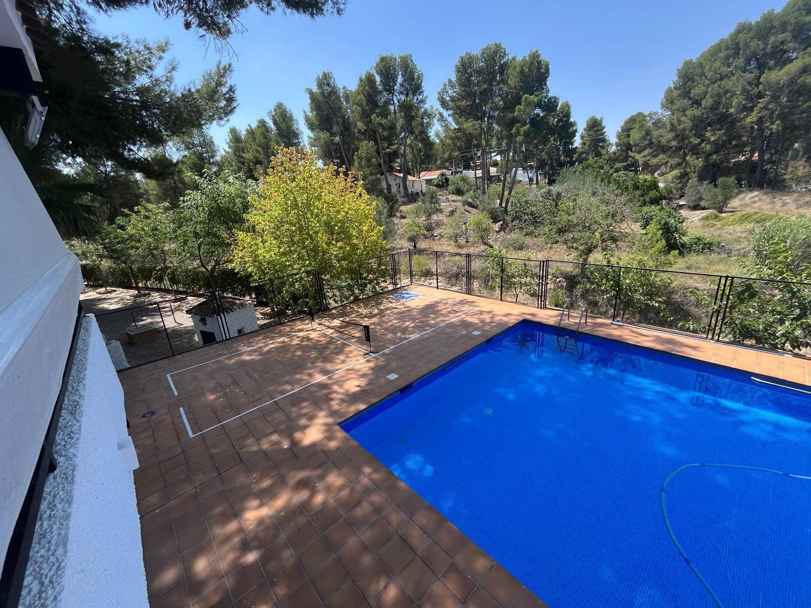 5 soveværelse Villa til salg i Almansa med swimmingpool - € 350.000 (Ref: 8886734)
