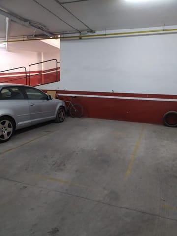 Garage for sale in Almansa - € 8,000 (Ref: 8886751)