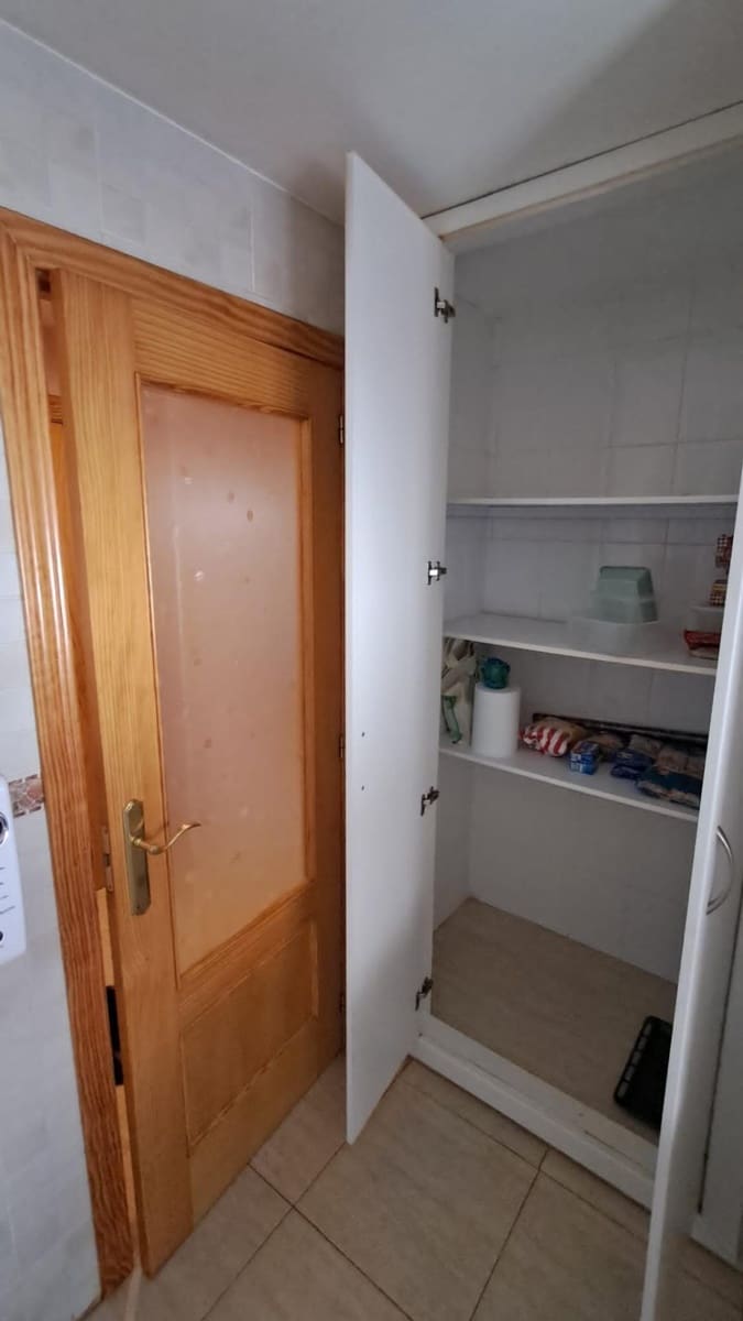 3 soveværelse Lejlighed til salg i Almansa - € 89.900 (Ref: 8886753)