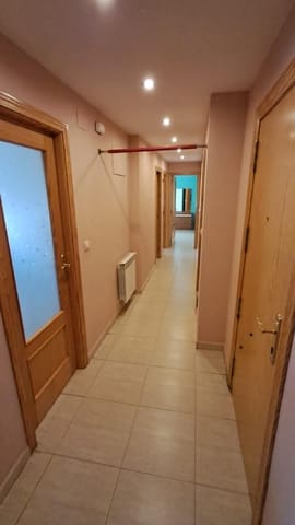 3 makuuhuone Asunto myytävänä paikassa Almansa - 89 900 € (Ref: 8886753)