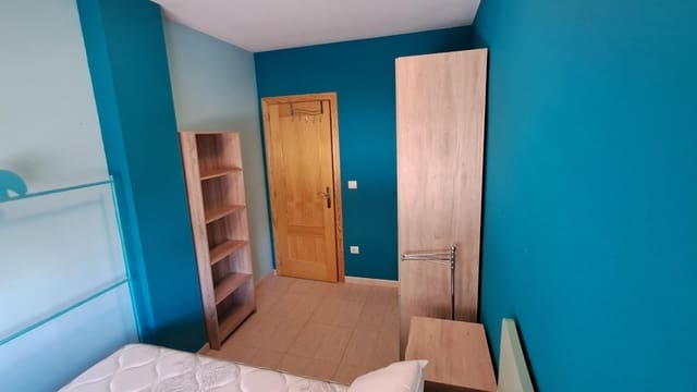 3 makuuhuone Asunto myytävänä paikassa Almansa - 89 900 € (Ref: 8886753)